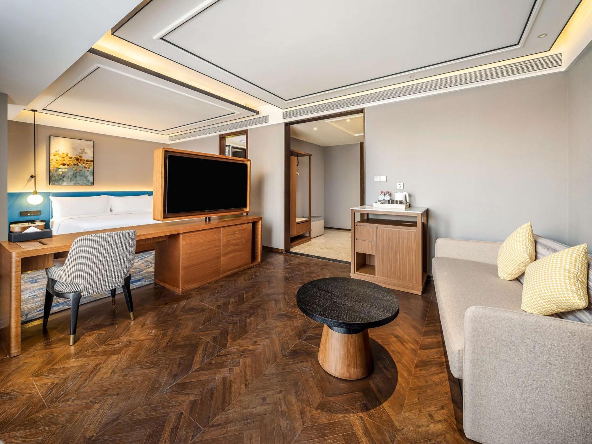 Hilton Garden Inn Beijing Guomao Exteriör bild