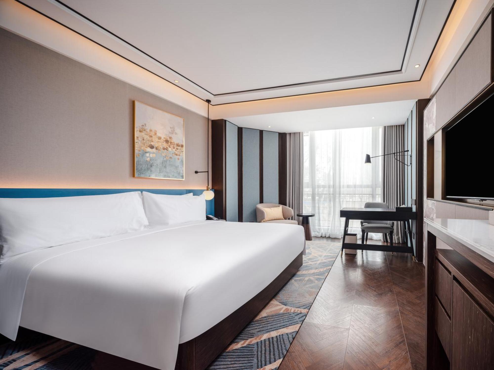 Hilton Garden Inn Beijing Guomao Exteriör bild